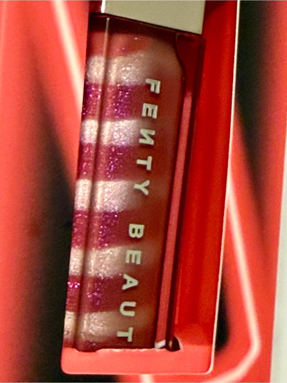 Fenty Beauty Gloss Bomb Swirl Twisted Lip Luminizer - Sweet RiRi - Picture 3 of 3